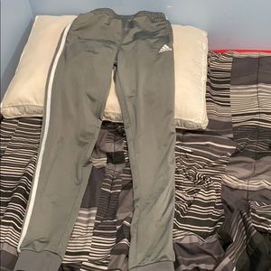 Adidas, to little for me, (14-16)